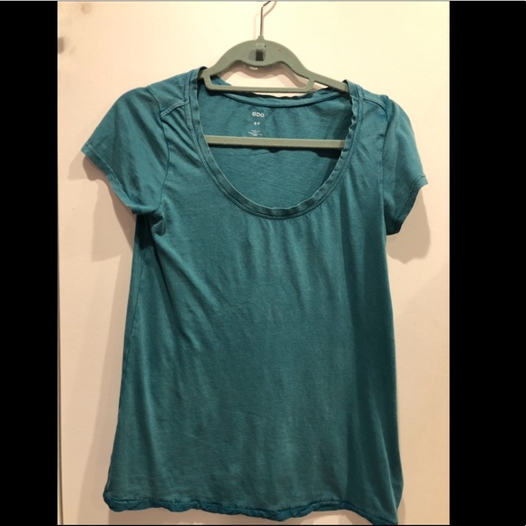 Urban Outfitters Tops - Turquoise t-shirt with scoop neck